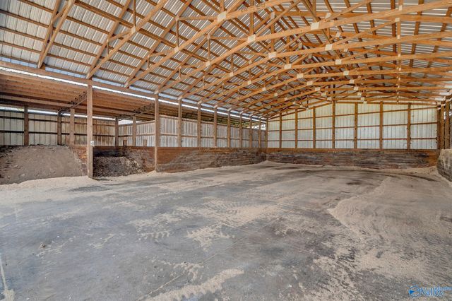 875 County Road 132, Town Creek, AL 35675