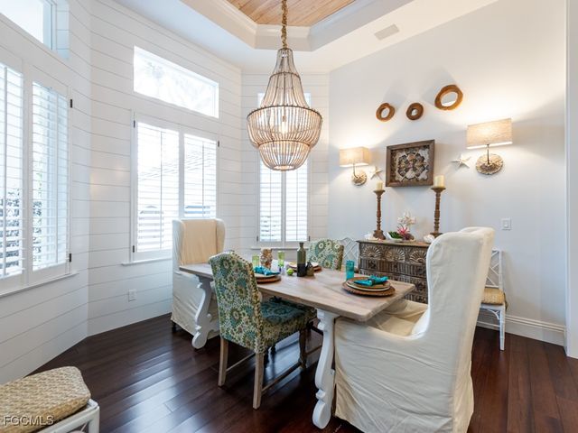 2388 Wulfert RD, Sanibel, FL 33957