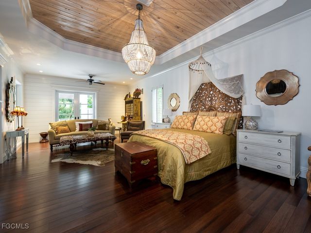 2388 Wulfert RD, Sanibel, FL 33957