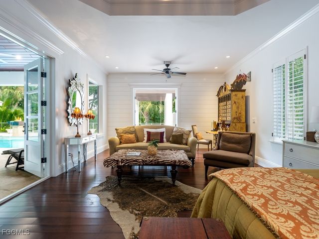 2388 Wulfert RD, Sanibel, FL 33957