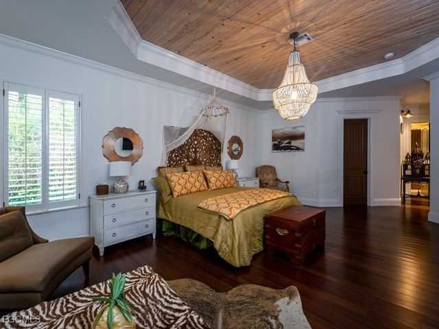 2388 Wulfert RD, Sanibel, FL 33957