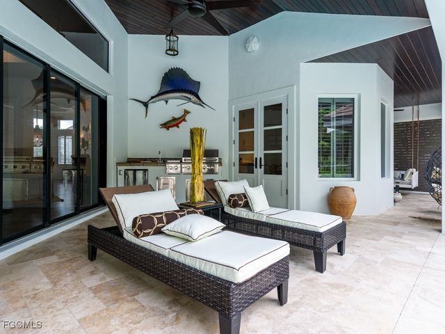 2388 Wulfert RD, Sanibel, FL 33957