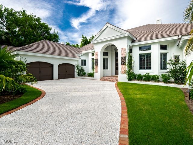 2388 Wulfert RD, Sanibel, FL 33957