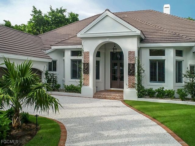 2388 Wulfert RD, Sanibel, FL 33957