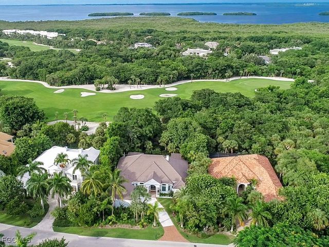 2388 Wulfert RD, Sanibel, FL 33957