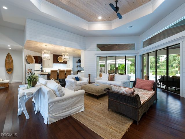 2388 Wulfert RD, Sanibel, FL 33957