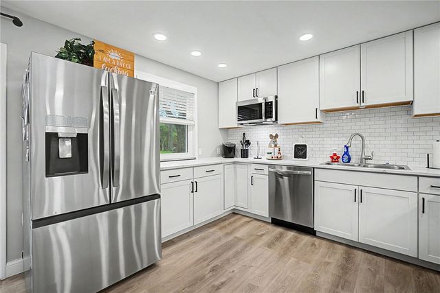 4234 W Franklin Street, Bellbrook, OH 45305