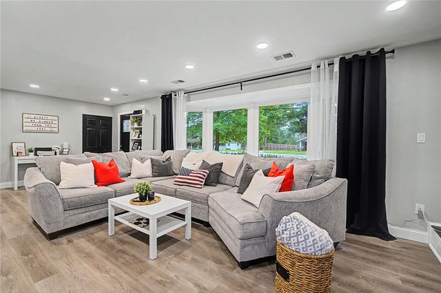 4234 W Franklin Street, Bellbrook, OH 45305