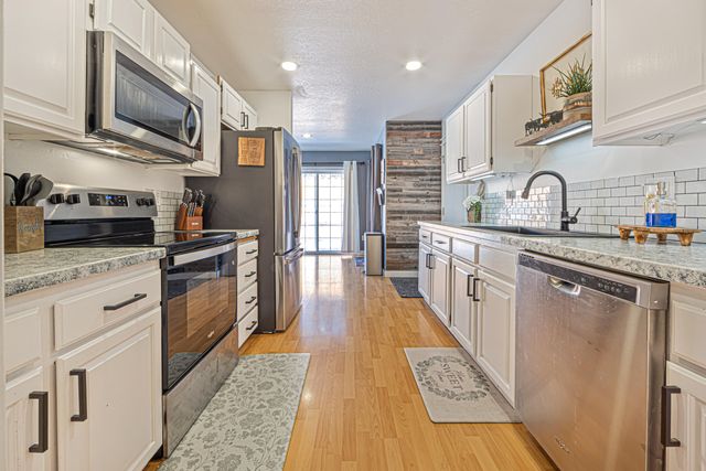 15935 Woodchip Lane, La Pine, OR 97739