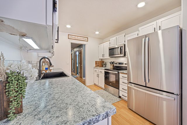15935 Woodchip Lane, La Pine, OR 97739