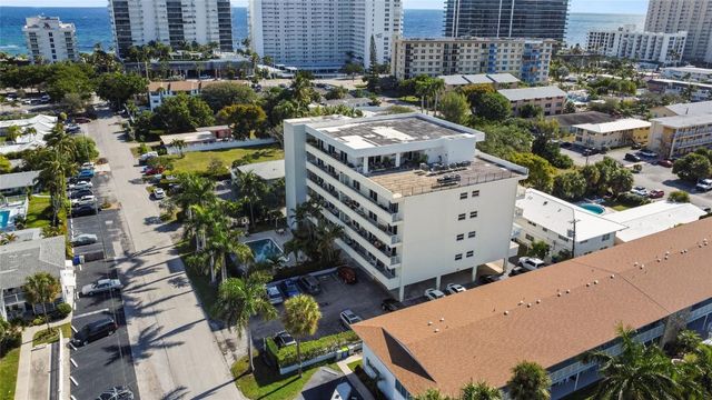 3212 NE 12th Street 203, Pompano Beach, FL 33062
