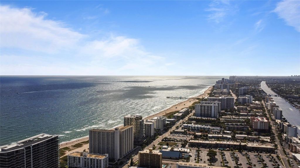 3212 NE 12th Street 203, Pompano Beach, FL 33062