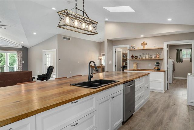 60171 M 43, Bangor, MI 49013