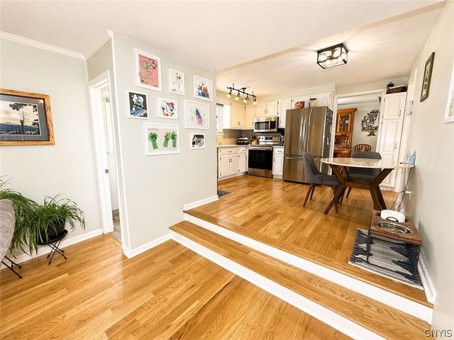 5343 Amalfi Drive, Clay, NY 13041
