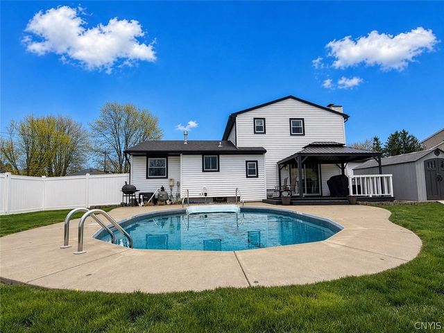 5343 Amalfi Drive, Clay, NY 13041