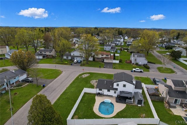 5343 Amalfi Drive, Clay, NY 13041