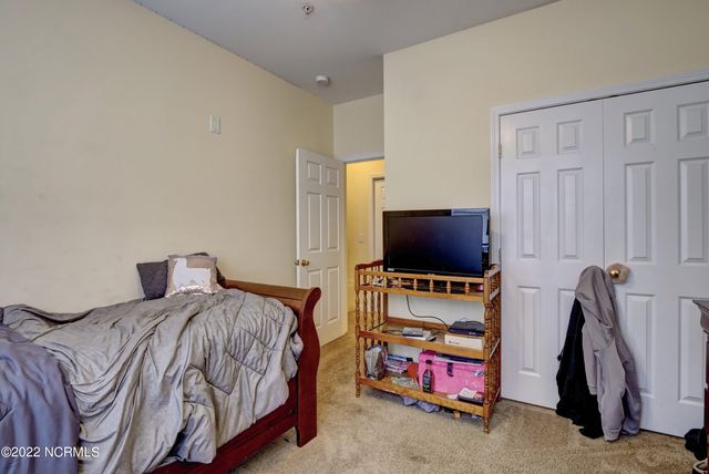 736 Indica Court Apt 101, Wilmington, NC 28405