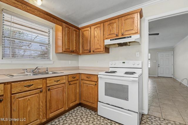 4008 Oak Avenue, Gulfport, MS 39507