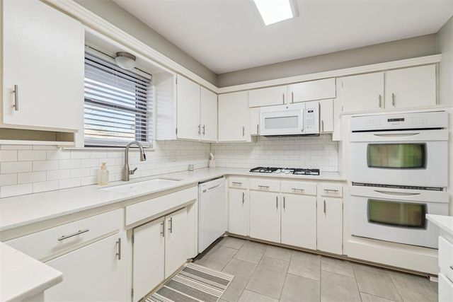 6705 N Barr Avenue, Oklahoma City, OK 73132