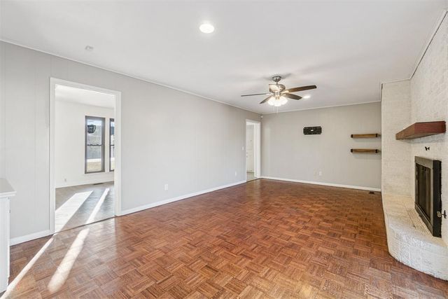 6705 N Barr Avenue, Oklahoma City, OK 73132