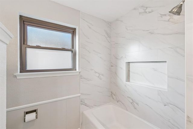 6705 N Barr Avenue, Oklahoma City, OK 73132