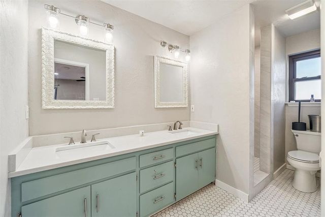 6705 N Barr Avenue, Oklahoma City, OK 73132