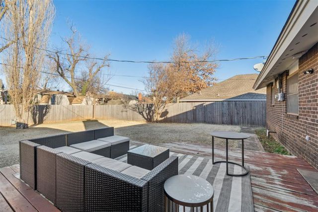 6705 N Barr Avenue, Oklahoma City, OK 73132