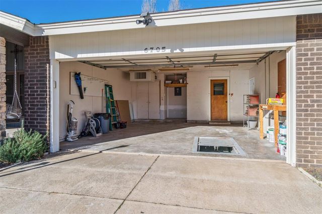 6705 N Barr Avenue, Oklahoma City, OK 73132