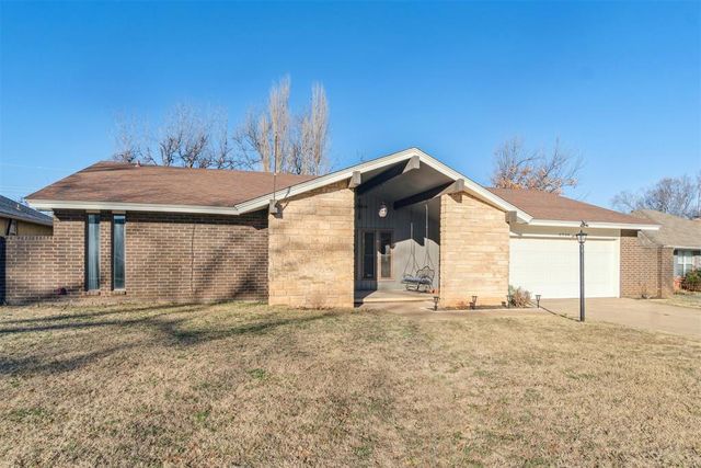 6705 N Barr Avenue, Oklahoma City, OK 73132