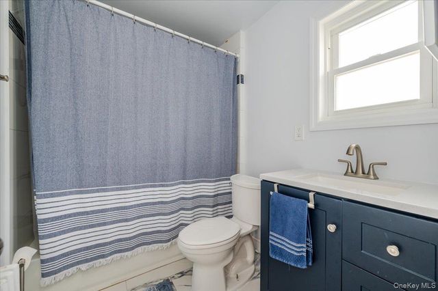 365 W Hudson Street, Long Beach, NY 11561