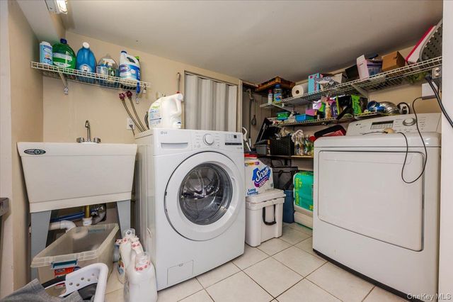 365 W Hudson Street, Long Beach, NY 11561