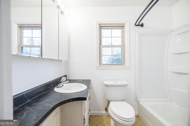 5624 Rogers Road, Lizella, GA 31052