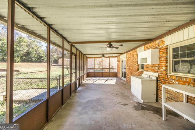 5624 Rogers Road, Lizella, GA 31052