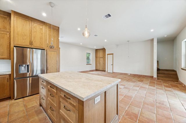 1799 Lilley Yeager Loop S, Cleveland, TX 77328