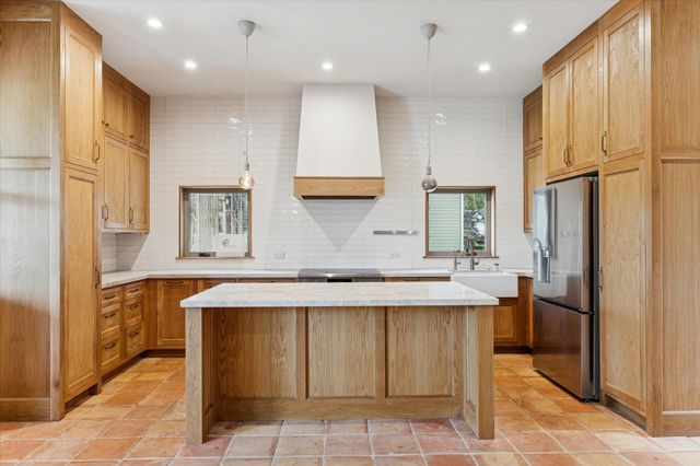 1799 Lilley Yeager Loop S, Cleveland, TX 77328