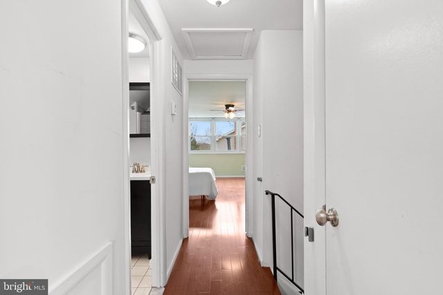 13124 PAVILION LN, Fairfax, VA 22033