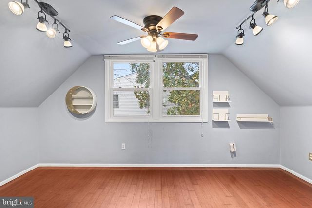 13124 PAVILION LN, Fairfax, VA 22033