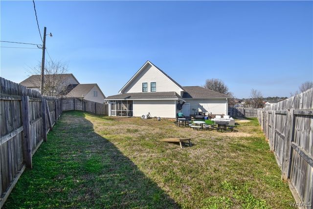 4 Forest Lake Drive, Tuscaloosa, AL 35401