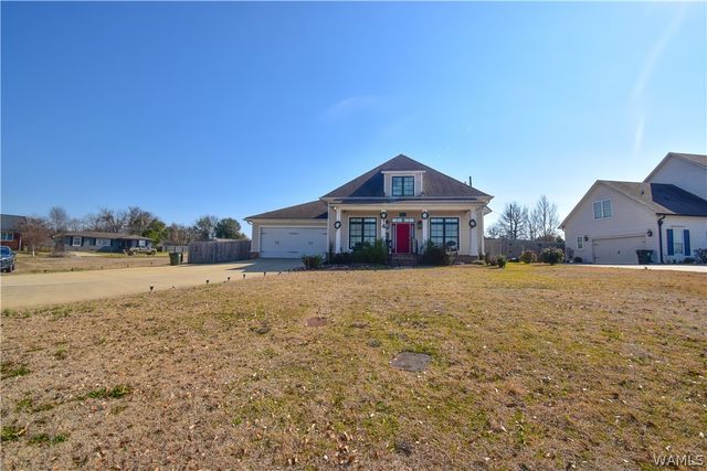 4 Forest Lake Drive, Tuscaloosa, AL 35401