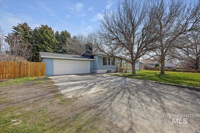 568 Baker Street, Twin Falls, ID 83301