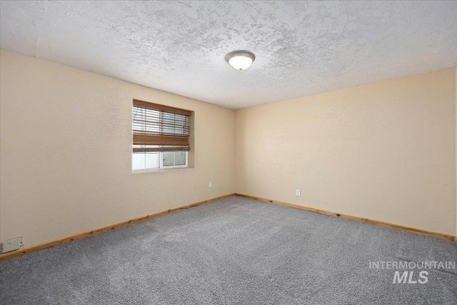 568 Baker Street, Twin Falls, ID 83301