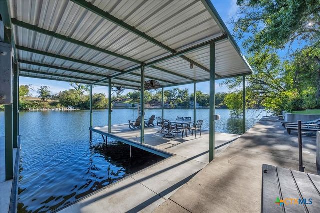 1100 Long Mountain Drive, Burnet, TX 78611