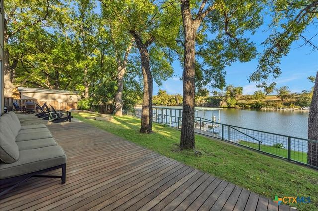 1100 Long Mountain Drive, Burnet, TX 78611