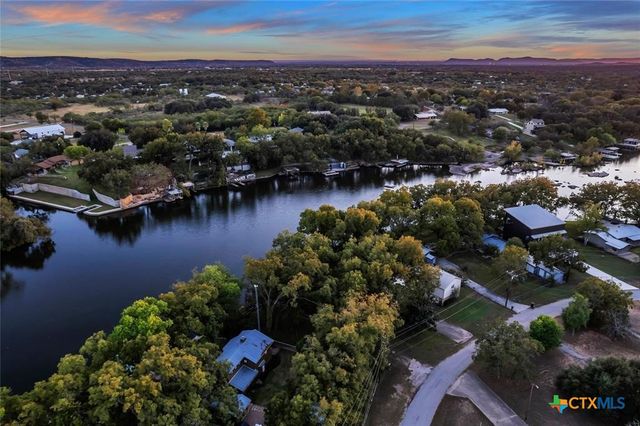 1100 Long Mountain Drive, Burnet, TX 78611