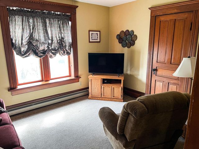 2126 Market STREET, La Crosse, WI 54601