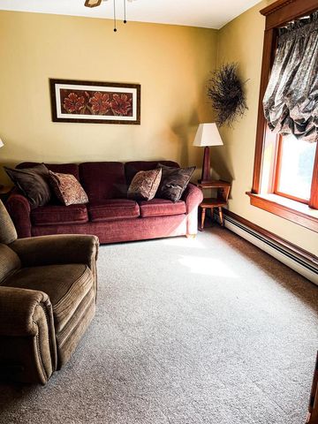 2126 Market STREET, La Crosse, WI 54601