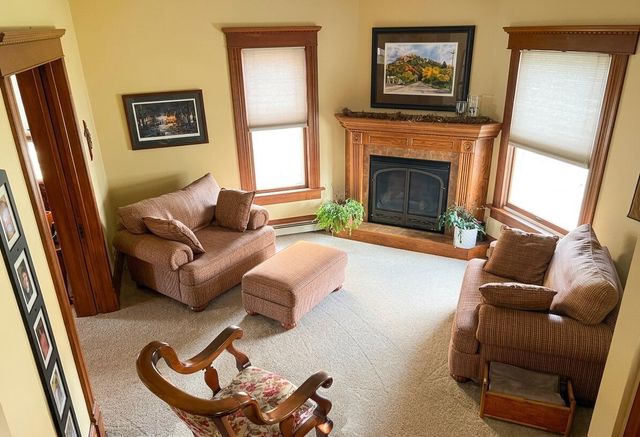 2126 Market STREET, La Crosse, WI 54601