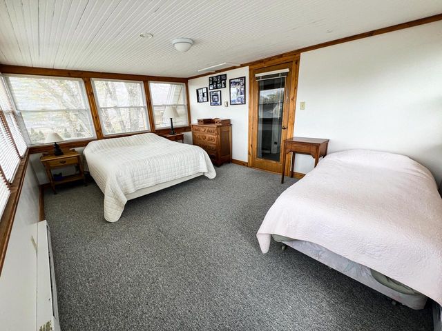 2126 Market STREET, La Crosse, WI 54601