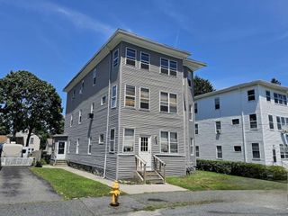 20 Kosta St 3, Worcester, MA 01607