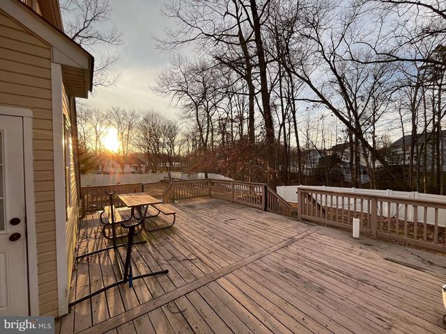 7995 STONE HAVEN DR, Glen Burnie, MD 21060